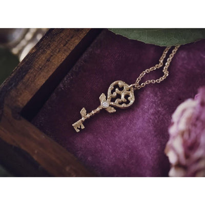 The Meaning Behind the Fairy Dream Key Necklace – A Symbol of Magic & Strength